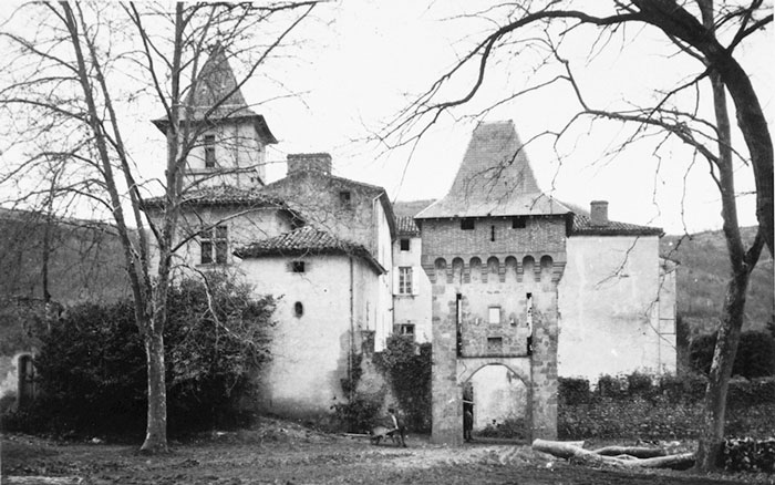 Chateau-de-la-Hille