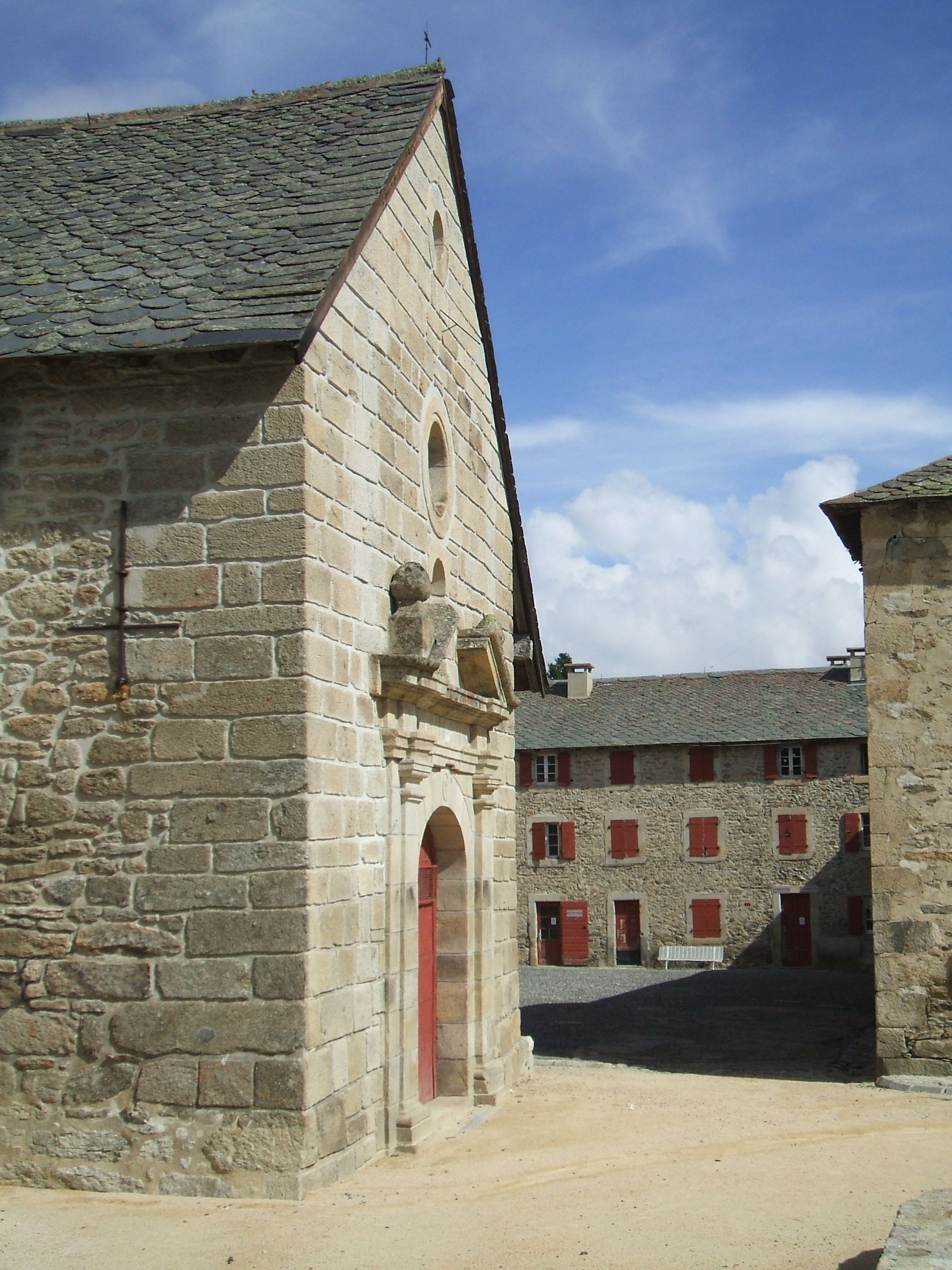 Ermitage-Notre-Dame-de-Font-Romeu