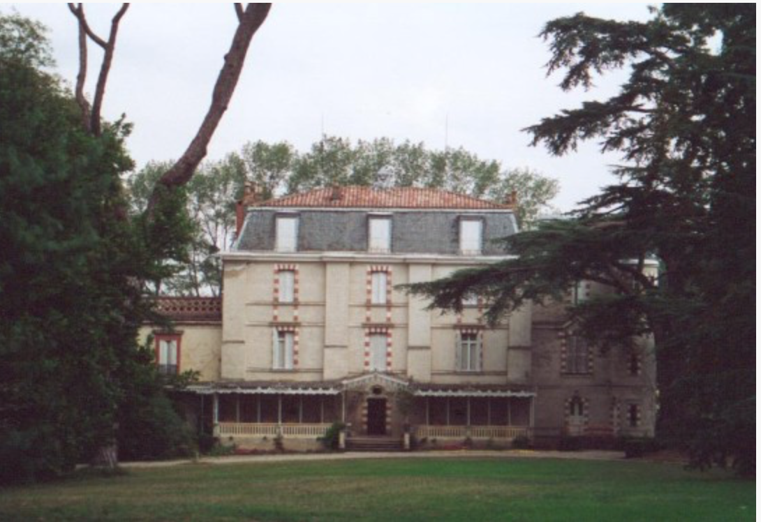 Chateau-d-Ampouillac