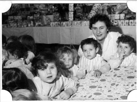 Suzanne-Szuster Suzanne-Szuster